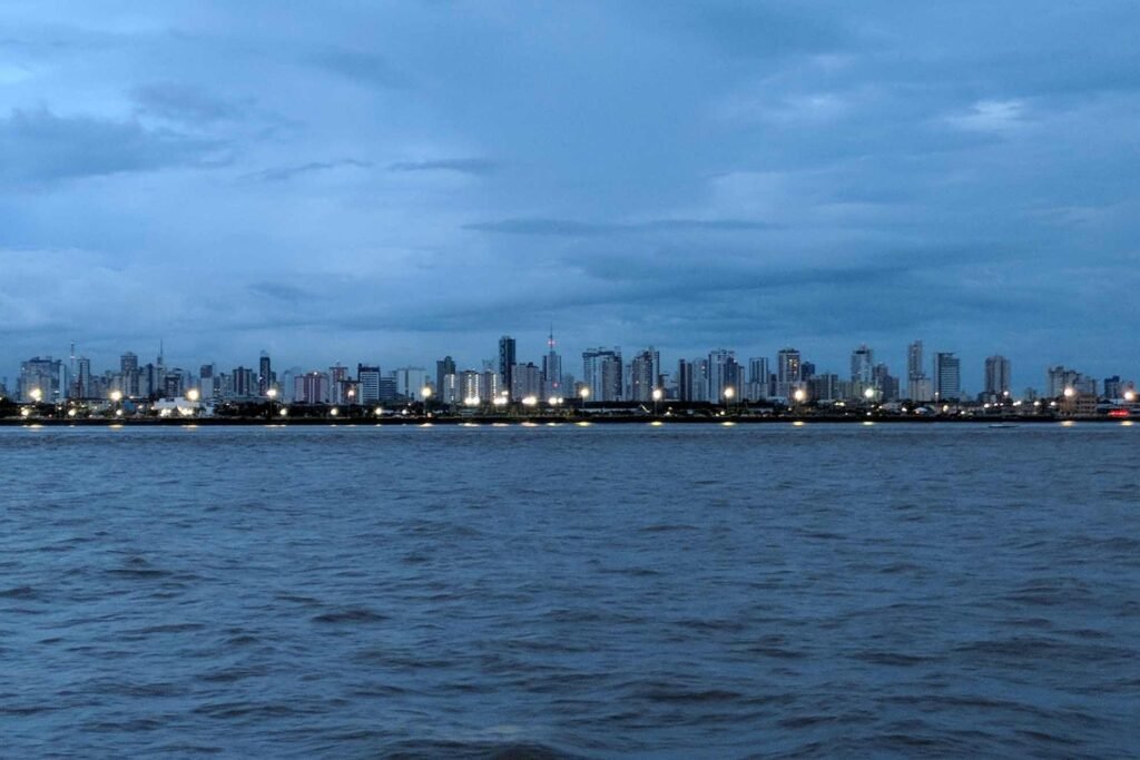 Belém ao fundo