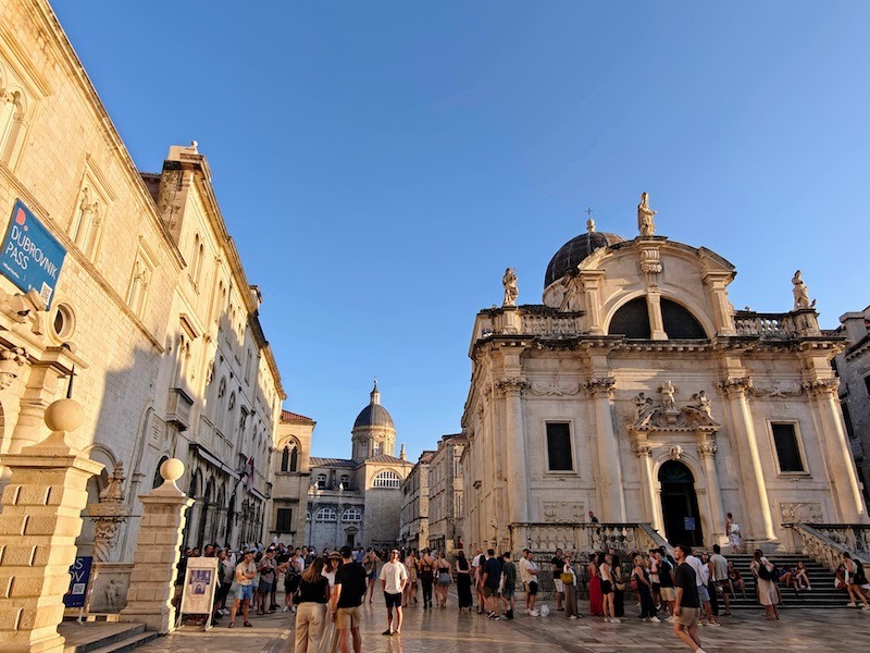 "Old town" (cidade velha) de Dubrovnik, Catedral da |Assunção, Croácia